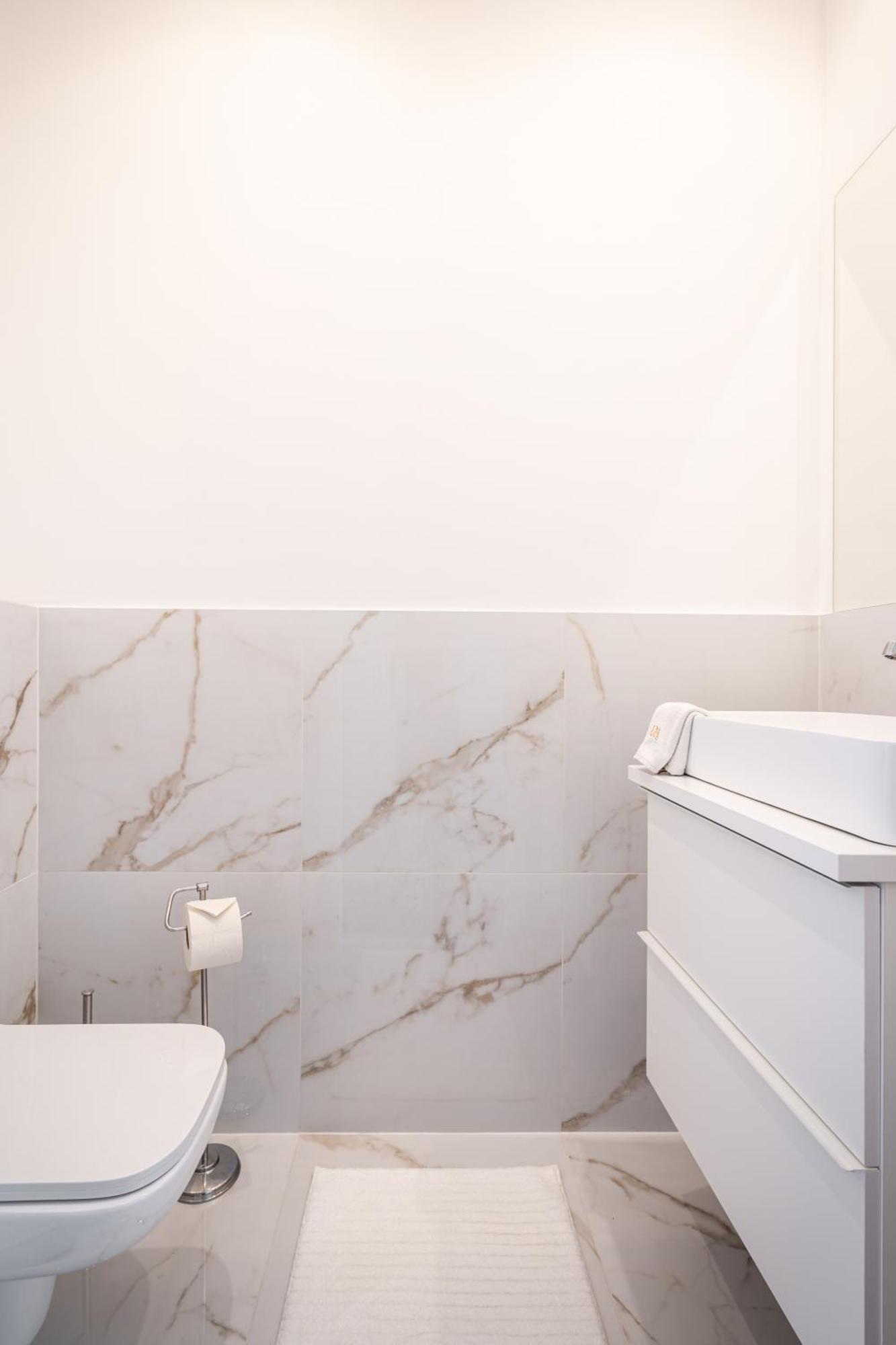 E13 - Grand Boulevard Heritage Suite - Best Location By Bqa Budapeste Quarto foto