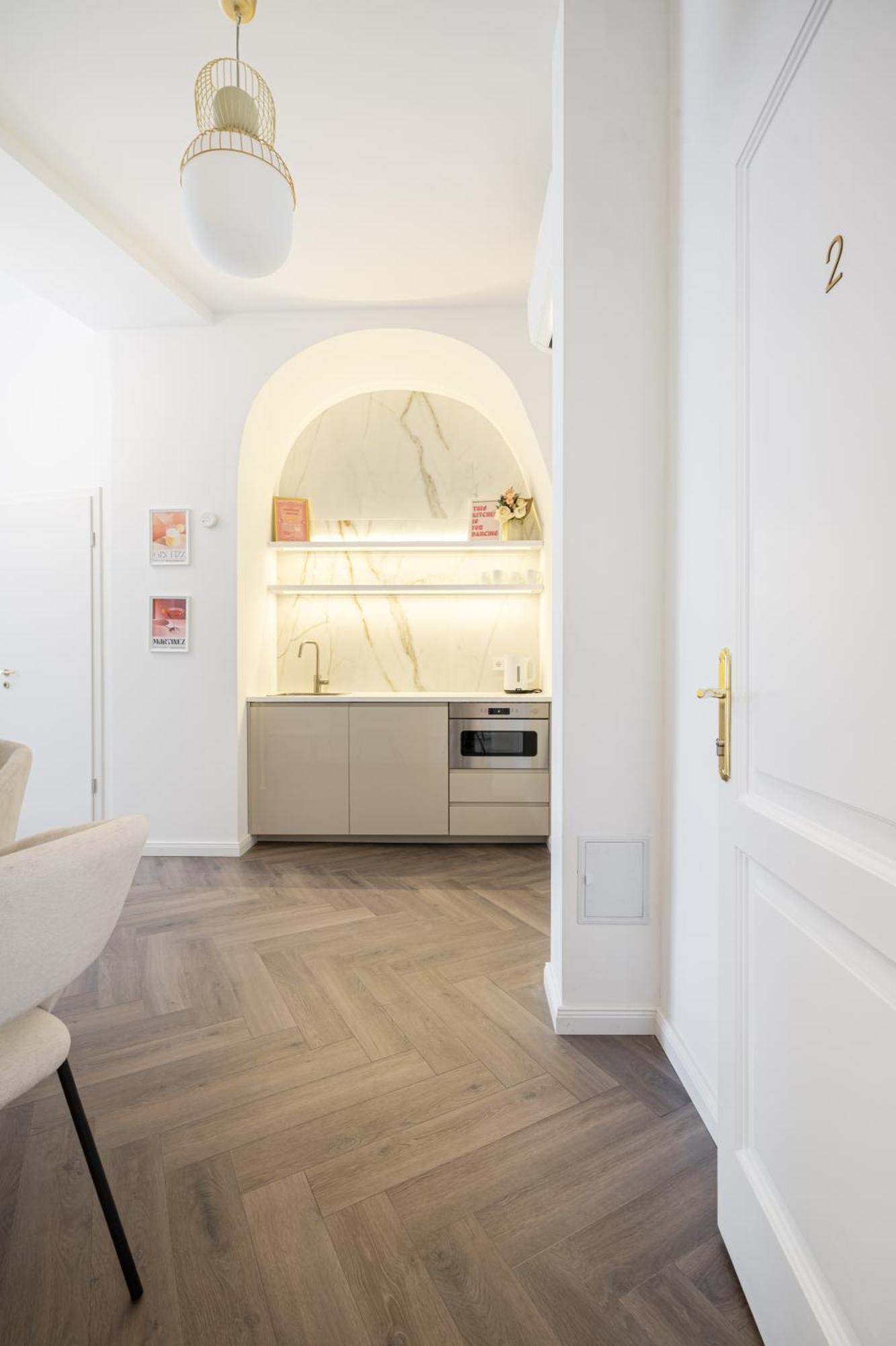 E13 - Grand Boulevard Heritage Suite - Best Location By Bqa Budapeste Quarto foto